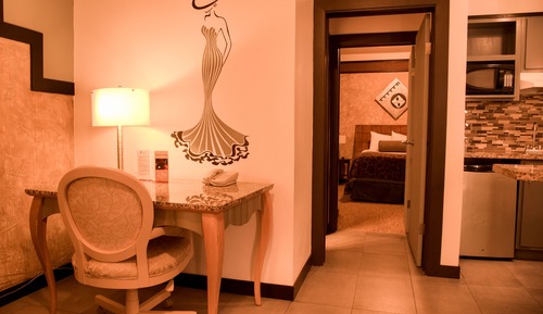 Luxury Suite