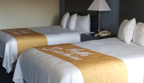 Room, 2 Queen Beds, Non Smoking