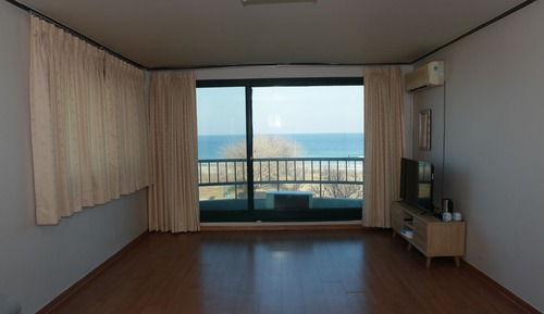 Basic Condo