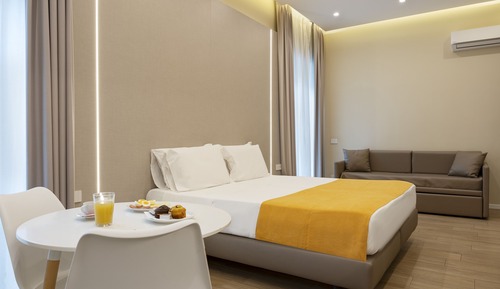 Standard Quadruple Room, Kitchen