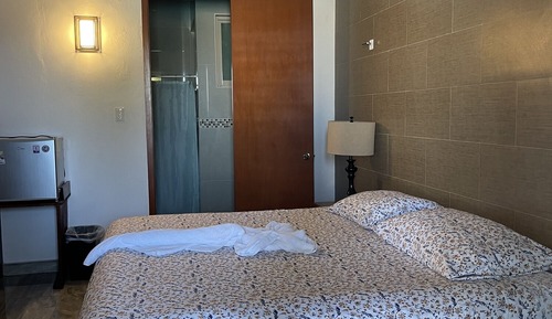 Traditional Double Room, 1 Bedroom, Partial Ocean View