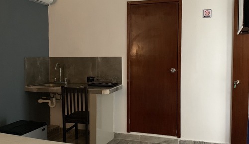 Economy Room
