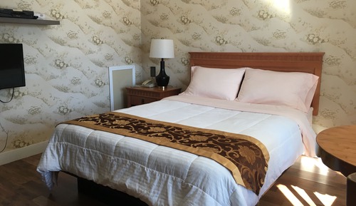 Standard Double Room, 1 Queen Bed, Non Smoking, Kitchenette