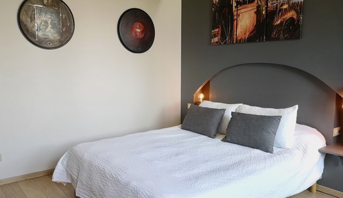 Superior Double Room, Private Bathroom, Garden View (LA CABOTTE)