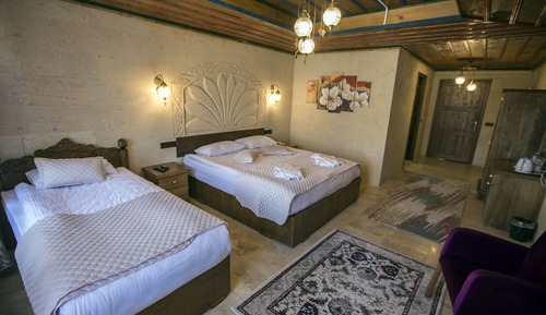 Comfort Triple Room
