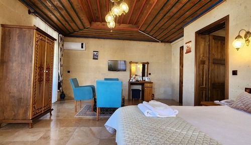 Deluxe Triple Room, Balcony