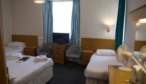 Standard Quadruple Room, Ensuite