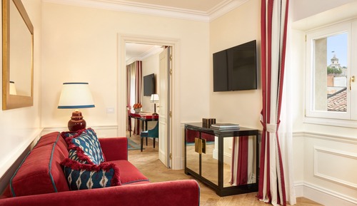 Suite (Prestige)