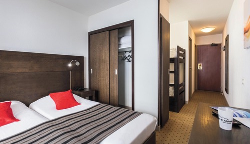 Classic Quadruple Room, Balcony