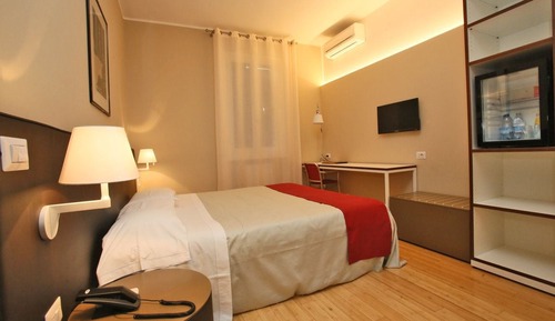 Double Room, Annex Building