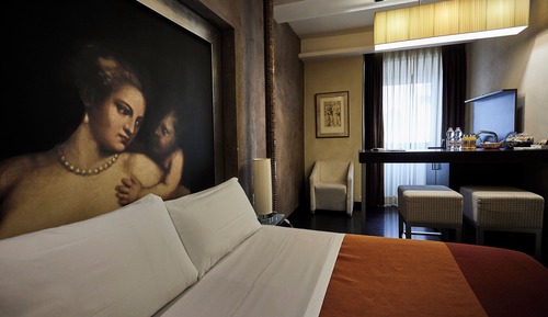 Luxury Room