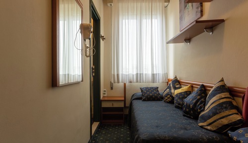 Economy Single Room