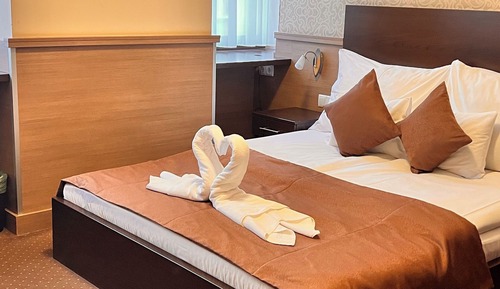 Economy Room