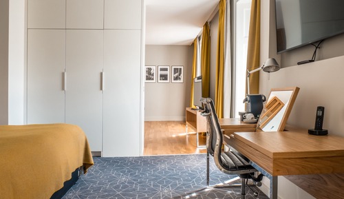 Master Suite 