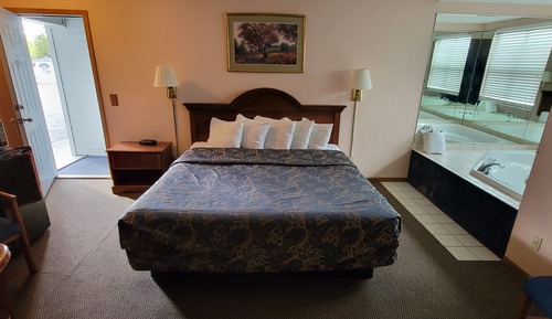 Suite, 2 Bedrooms (Jacuzzi)