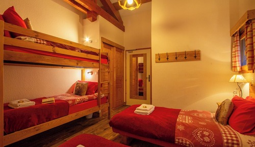 Standard Quadruple Room, Balcony