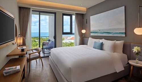 Superior Suite, Balcony (2 King Bed)