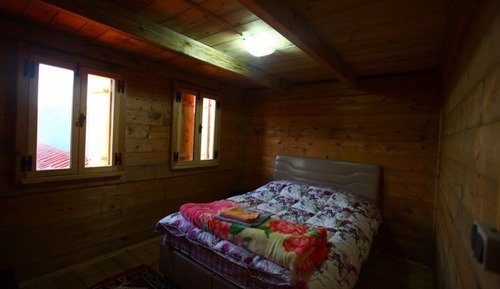 Standard Room, Shared Bathroom