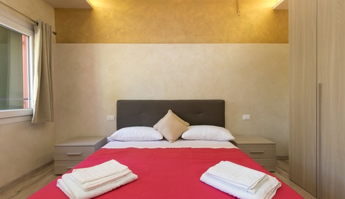 Deluxe Room (Room 3)