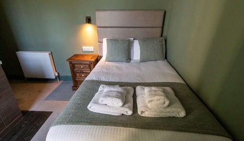 Deluxe Single Room