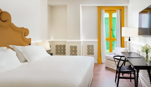 Double Room Single Use (Atrium)