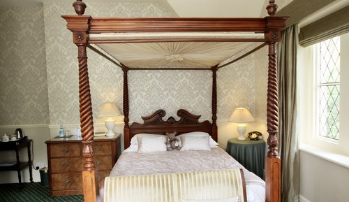 Superior Double Room (Beech  4 poster)