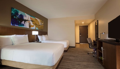 Room (2 Fullbed & 1 Sofabed, High Floor)