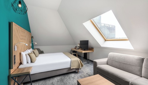 Grand Room, 1 King Bed