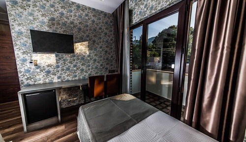 Double or Twin Room, Garden View