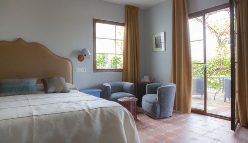 Junior Suite, 1 King Bed, Terrace, Mountain View