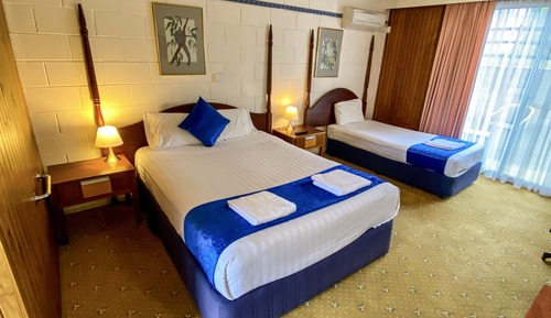Basic Triple Room