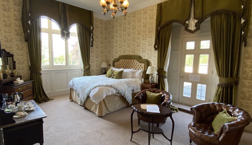 Classic Double Room