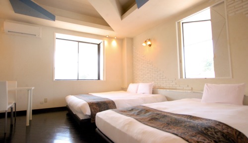 Standard Room, Multiple Beds, Smoking, Jetted Tub