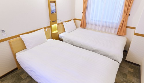 Standard Twin Room, Smoking