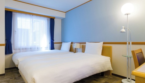 Standard Twin Room, Smoking
