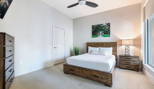 Romantic Penthouse, 1 Queen Bed with Sofa bed