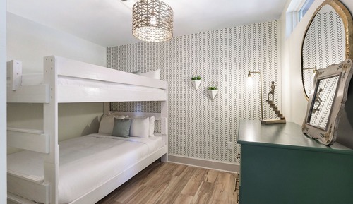 Signature Condo, 3 Bedrooms