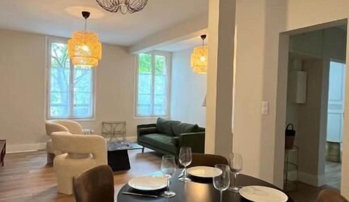 Deluxe Apartment, City View