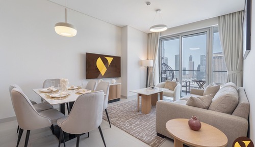 Luxury Apartment, Balcony, City View