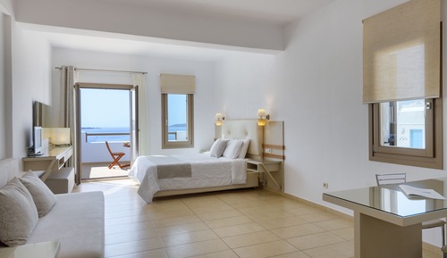 Superior Studio, Sea View
