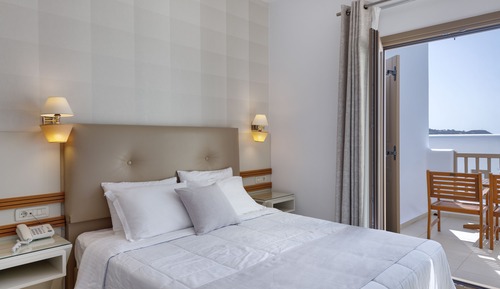 Suite, Partial Sea View