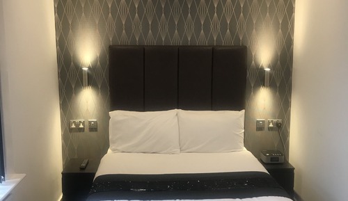 Standard Apartment (Warkworth, Second Floor)