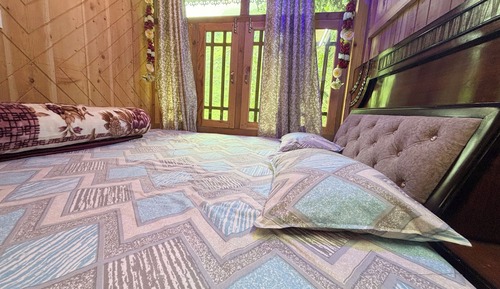 Double Room, Mountain View