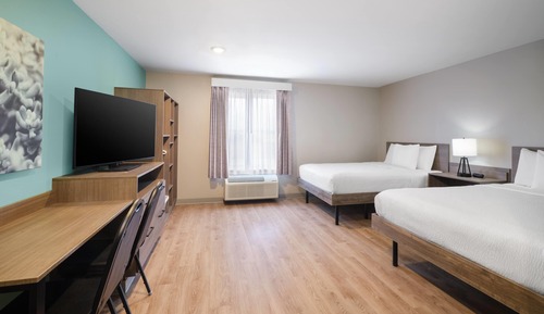 Room, 2 Queen Beds, Mobility Accessible, Non Smoking (Bathtub W/grab Bars)