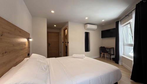Superior Room, City View