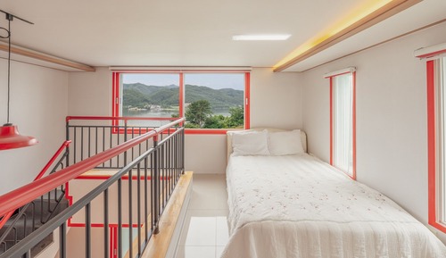 Basic Room, 1 Bedroom (Room B-203 (Spa/ BBQ))