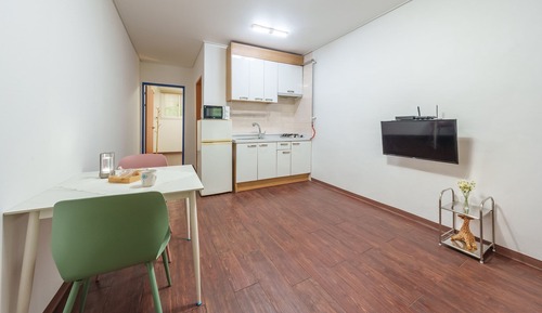 Basic Room, 1 Bedroom (Lilac (Pet-Friendly / BBQ))