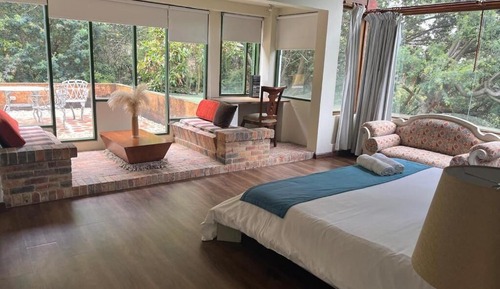 Luxury Triple Room, Mountain View