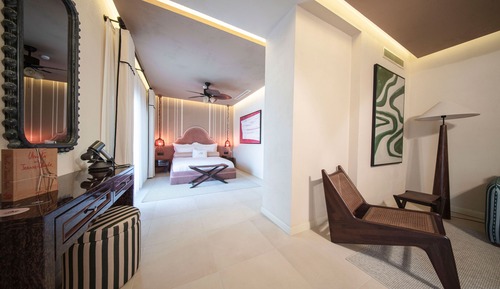 Premium Suite, Pool View