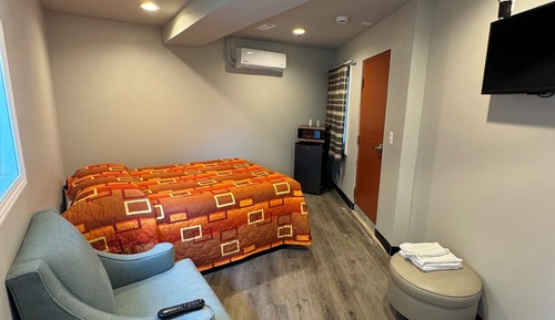 Economy Single Room